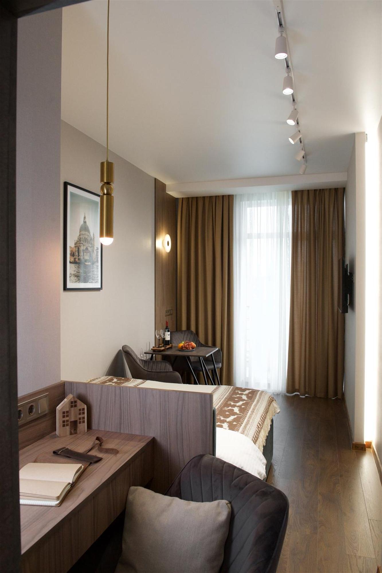Allurapart Elehant Kiev Bagian luar foto